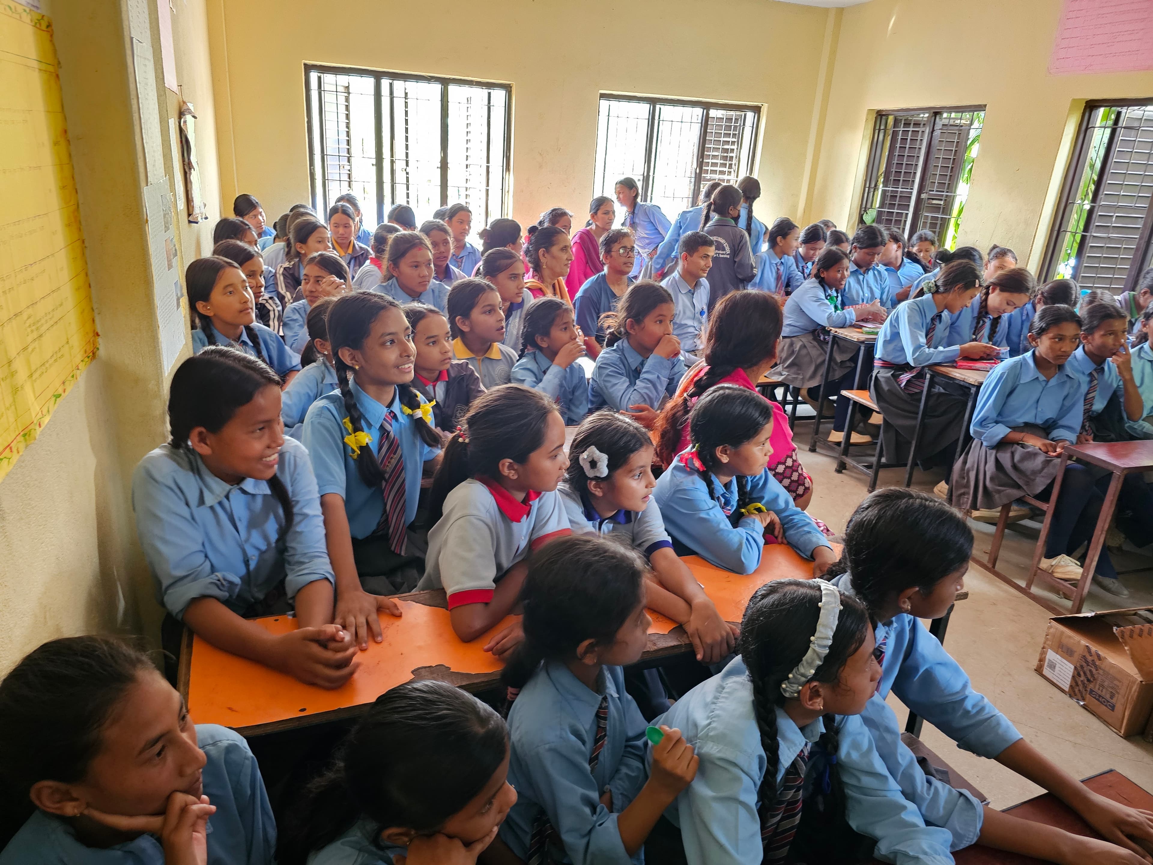 Immersive Education Trips for High Schools